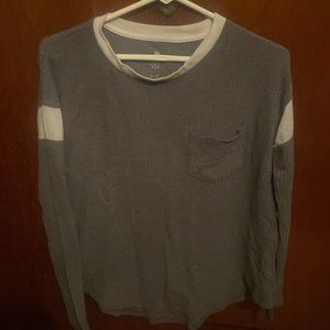 SO Jr’s Small Gray/white cozy Top Shirt